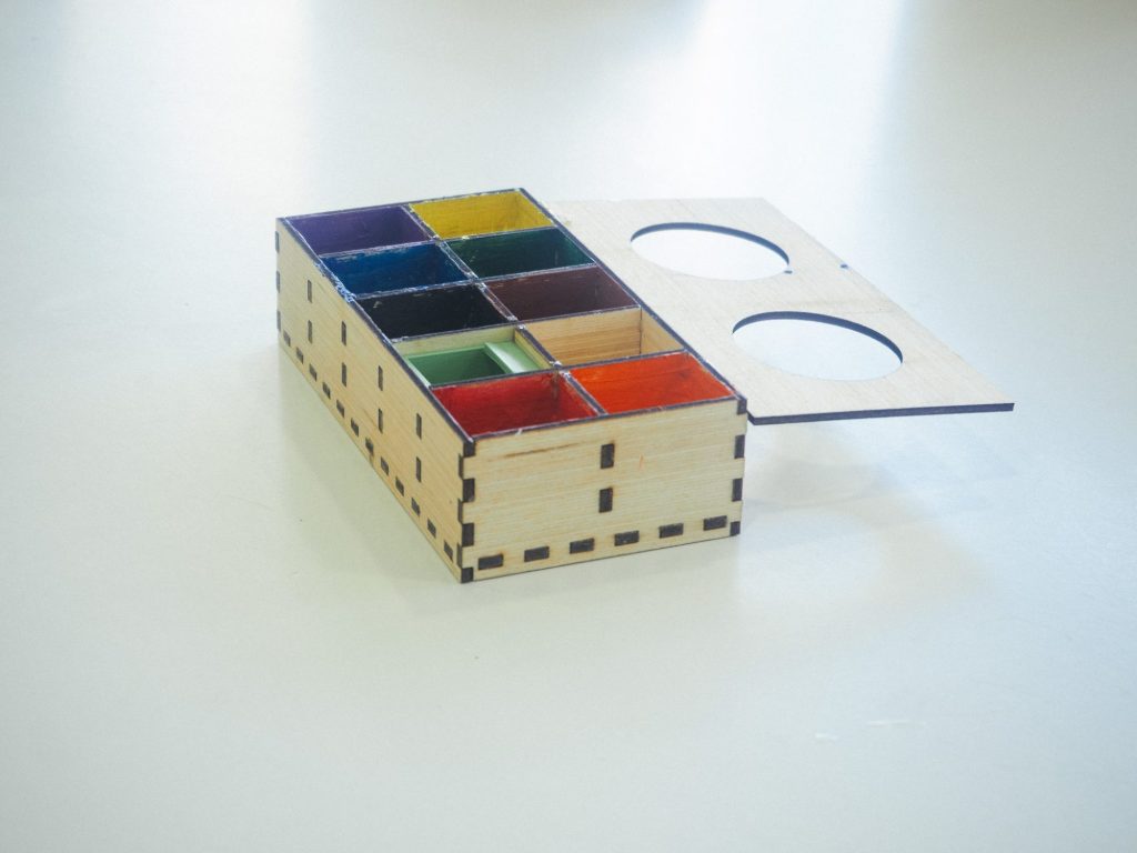 Boite à peinture